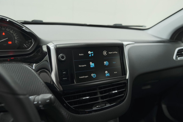 Peugeot 2008 PureTech 82 Blue Lion | Parkeersensoren | Apple Carplay | Navigatie | Airco