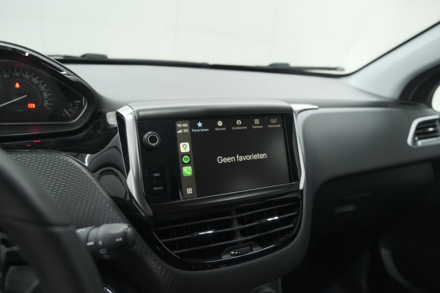 Peugeot 2008 PureTech 82 Blue Lion | Parkeersensoren | Apple Carplay | Navigatie | Airco