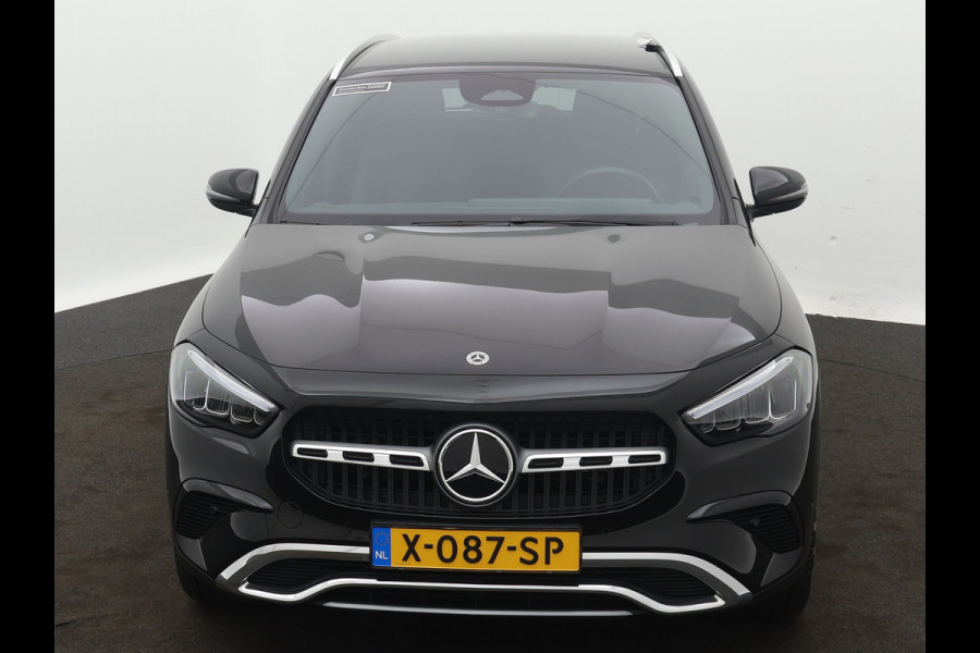 Mercedes-Benz GLA 250 e Business Line | Lichtmetalen velgen | MBUX wide screen | Navigatie | Parking support met camera achter | Inclusief 24 maanden MB Certified garantie voor Europa.