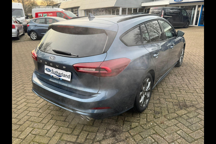 Ford Focus 1.0 EcoBoost Hybrid ST Line Wagon 155pk Automaat | Winter Pack | Chrome Blue | 12.3 inch personaliseerbare Digital Cockpit | Achteruitrijcamera | Draadloos opladen mobiele telefoon | Ford Keyless Entry
