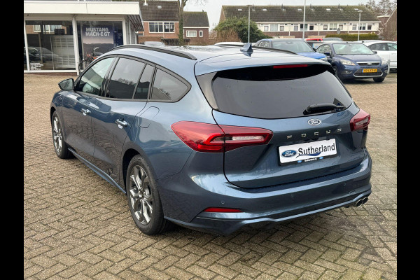 Ford Focus 1.0 EcoBoost Hybrid ST Line Wagon 155pk Automaat | Winter Pack | Chrome Blue | 12.3 inch personaliseerbare Digital Cockpit | Achteruitrijcamera | Draadloos opladen mobiele telefoon | Ford Keyless Entry