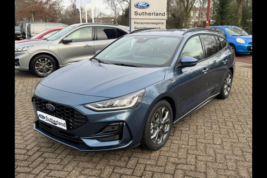 Ford Focus 1.0 EcoBoost Hybrid ST Line Wagon 155pk Automaat | Winter Pack | Chrome Blue | 12.3 inch personaliseerbare Digital Cockpit | Achteruitrijcamera | Draadloos opladen mobiele telefoon | Ford Keyless Entry