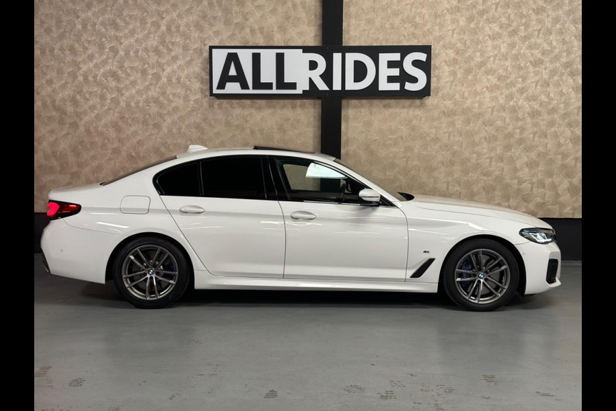 BMW 5 Serie 540 i High Executive | opendak | laser | keyless | memory seats