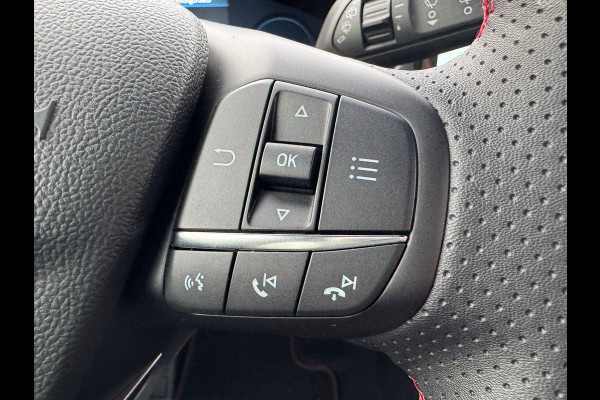 Ford Focus 1.0 EcoBoost Hybrid ST Line Wagon 155pk Automaat | Winter Pack | Chrome Blue | 12.3 inch personaliseerbare Digital Cockpit | Achteruitrijcamera | Draadloos opladen mobiele telefoon | Ford Keyless Entry