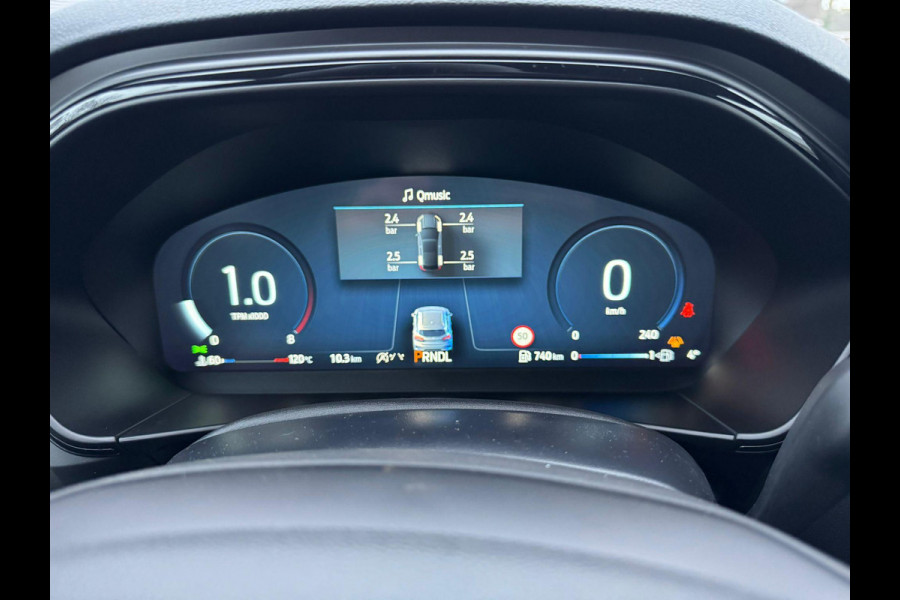Ford Focus 1.0 EcoBoost Hybrid ST Line Wagon 155pk Automaat | Winter Pack | Chrome Blue | 12.3 inch personaliseerbare Digital Cockpit | Achteruitrijcamera | Draadloos opladen mobiele telefoon | Ford Keyless Entry