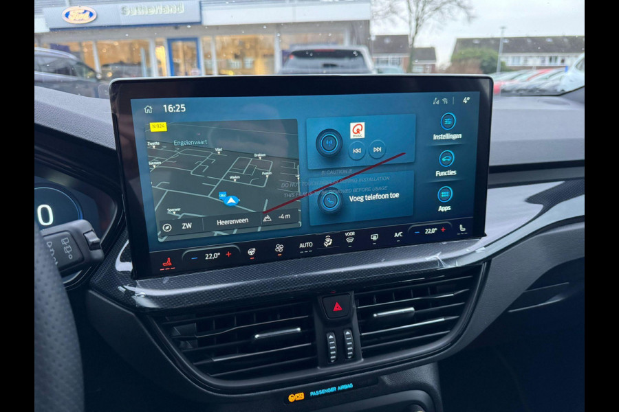 Ford Focus 1.0 EcoBoost Hybrid ST Line Wagon 155pk Automaat | Winter Pack | Chrome Blue | 12.3 inch personaliseerbare Digital Cockpit | Achteruitrijcamera | Draadloos opladen mobiele telefoon | Ford Keyless Entry