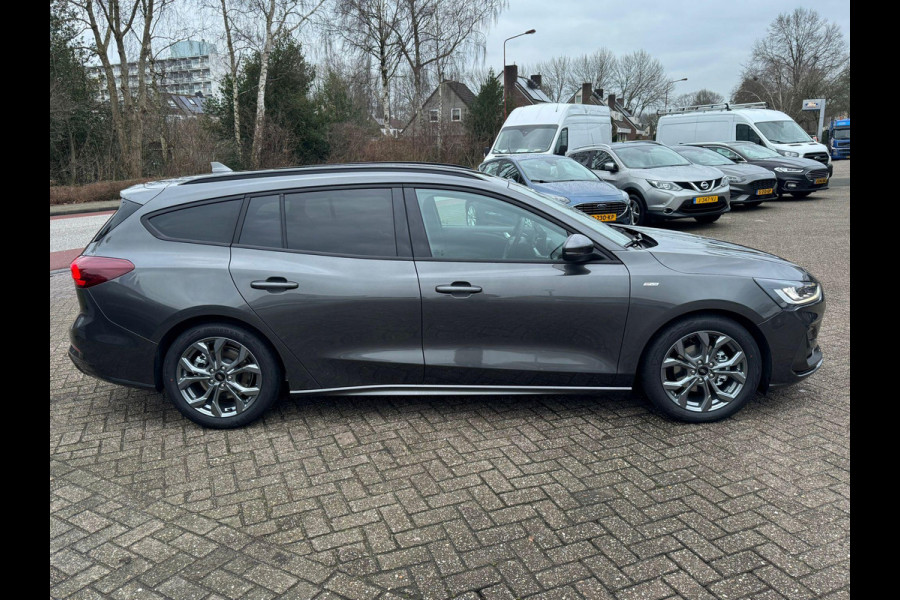 Ford Focus 1.0 EcoBoost Hybrid ST Line SCI Wagon 155pk Automaat | April leverbaar | Winter Pack | Magnetic | 12.3 inch personaliseerbare Digital Cockpit | Achteruitrijcamera | Draadloos opladen mobiele telefoon | Ford Keyless Entry