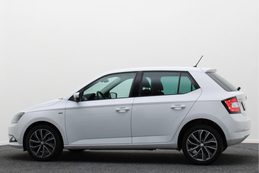 Škoda Fabia 1.0 TSI Drive Climate, Cruise, Navigatie, Bluetooth, DAB, PDC, Xenon, 16''