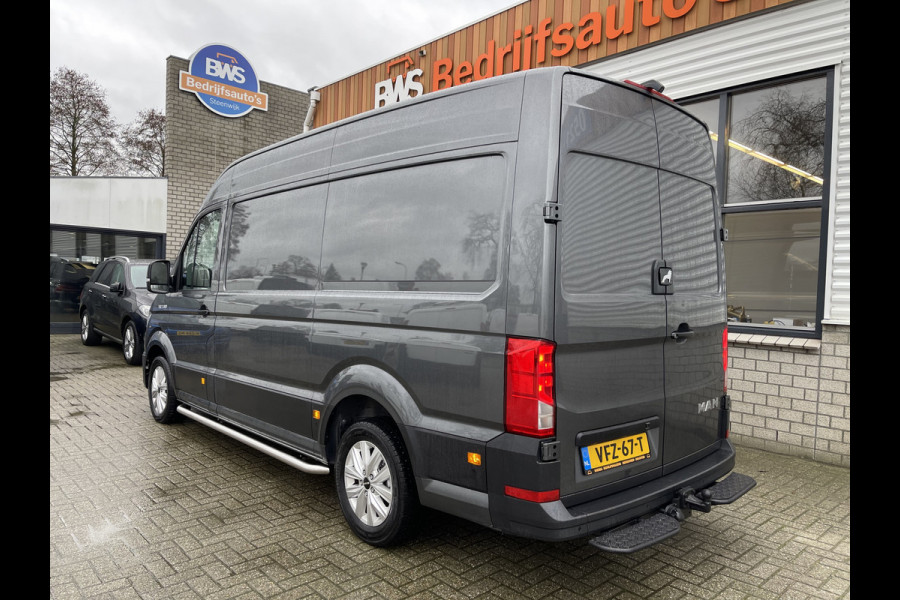 MAN TGE 35 2.0 Standaard Hoog L2H2 177pk automaat / vaste prijs rijklaar € 29.950 ex btw / lichtmetalen velgen / pdc rondom / airco / cruise / donker grijs metallic / trekhaak 3000 kg