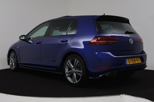 Volkswagen Golf 1.5 TSI Highline Business R Automaat (PANORAMADAK, VIRTUAL, NAVIGATIE, PDC, ADAPTIVE, NL-AUTO, GOED ONDERHOUDEN)