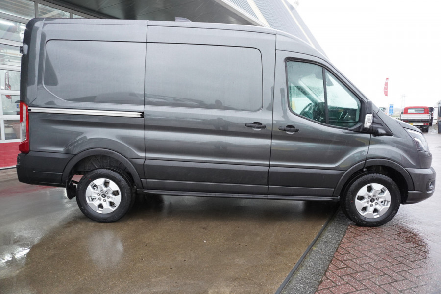 Ford Transit 350M 2.0 TDCI 165PK L2H2 Limited Automaat Nr. V109 |Airco | Adap.Cruise | Navi | 360 Camera