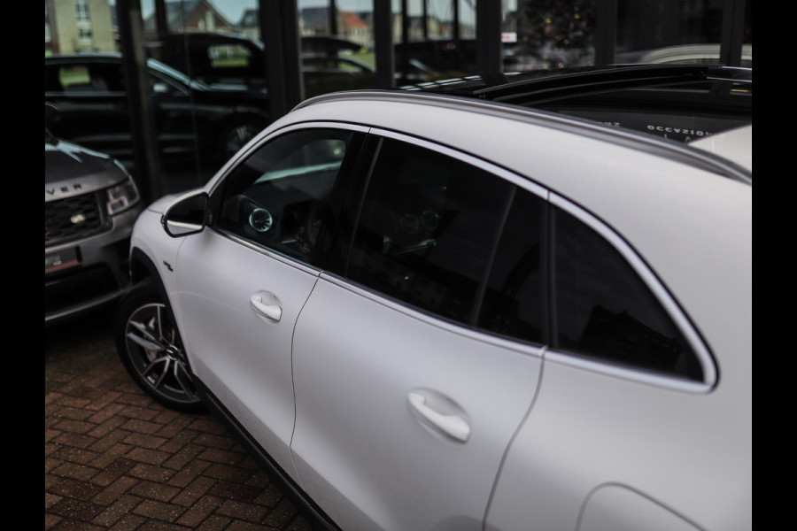 Mercedes-Benz GLA AMG 35 4MATIC | Trekhaak |  Camera | Pano | Sfeerverlichting | Stoelverw.