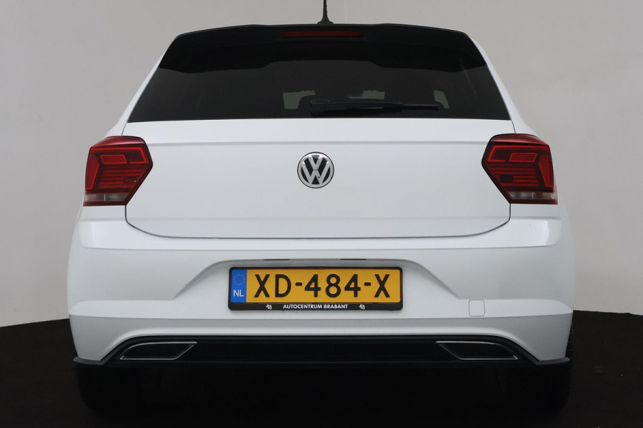 Volkswagen Polo 1.0 TSI Highline (VIRTUAL, ADAPTIVE, PANORAMADAK, NAVIGATIE, CLIMATE CONTROL, NL-AUTO, GOED ONDERHOUDEN)