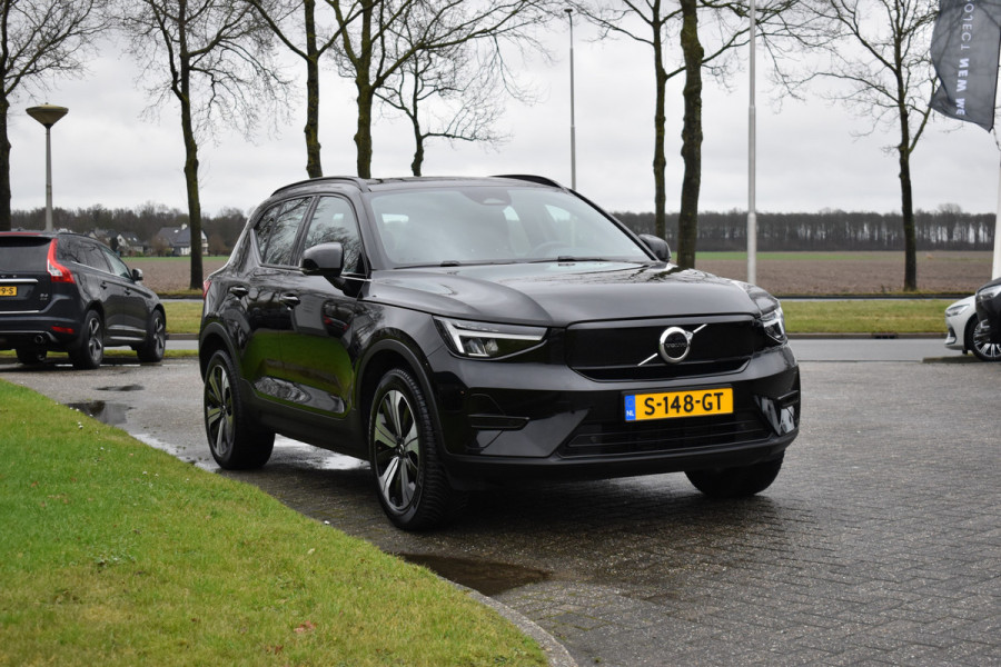 Volvo XC40 Recharge Core 70 kWh | Trekhaak | Interieur voorverwarming/(koeling) | Stoelverwarming- Stuurverwarming | Camera