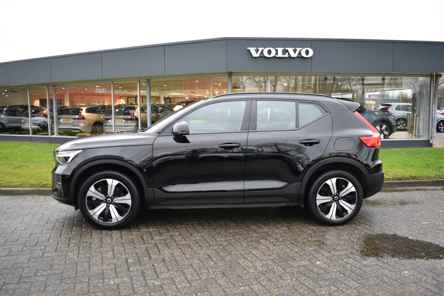 Volvo XC40 Recharge Core 70 kWh | Trekhaak | Interieur voorverwarming/(koeling) | Stoelverwarming- Stuurverwarming | Camera