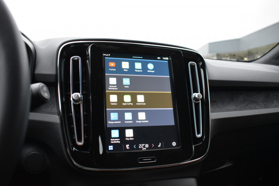 Volvo XC40 Recharge Core 70 kWh | Trekhaak | Interieur voorverwarming/(koeling) | Stoelverwarming- Stuurverwarming | Camera