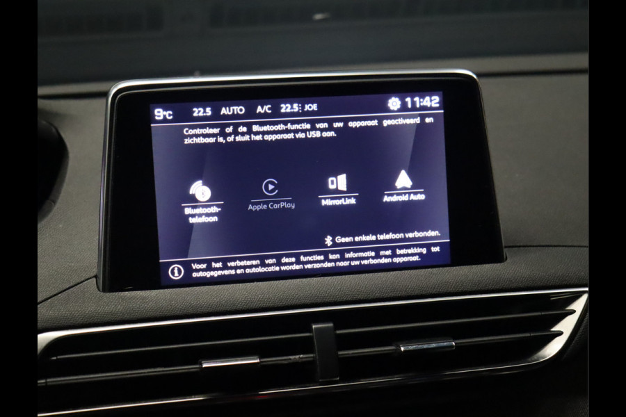 Peugeot 3008 1.2 PureTech GT Line [APPLE CARPLAY, LED, ANDROID AUTO, LEDER, ELEKTRISCHE SPIEGELS, DIGITAL DASH, SENSOREN VOOR/ACHTER, CLIMATE, NIEUWSTAAT]