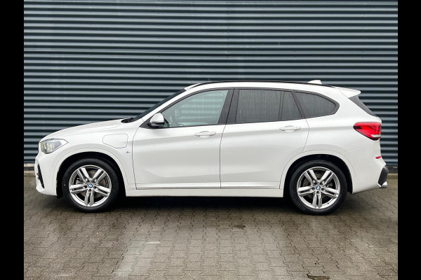 BMW X1 xDrive25e M-Sport Plug in Hybrid PHEV | Trekhaak Afneembaar | Panodak | Adaptice Cruise | Harman/Kardon | Head-up Display | Sportstoelen Memory | Camera |