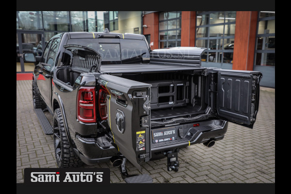 Dodge Ram 1500 DE MEEST LUXUEUZE PICK UP LIMITED NIGHT HIGH OUTPUT H.O 540PK 706 Nm 2025 | XB9 | MASSAGE | BOM VOL | CREW CAB | DUBBELE CABINE | GRIJSKENTEKEN | VOORRAAD NR 2353 - 5412