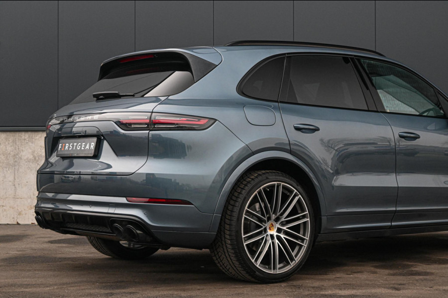 Porsche Cayenne 3.0 *BOSE / Sport-Chrono / Panorama / Stoelventilatie / Luchtvering / Vierwielbesturing / 18-wegs Stoelen + Memory*