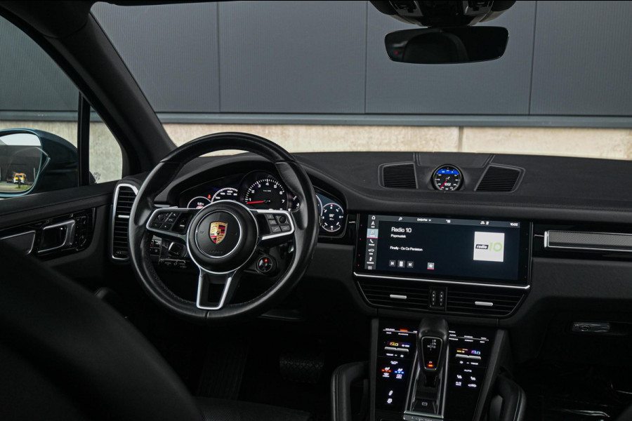 Porsche Cayenne 3.0 *BOSE / Sport-Chrono / Panorama / Stoelventilatie / Luchtvering / Vierwielbesturing / 18-wegs Stoelen + Memory*