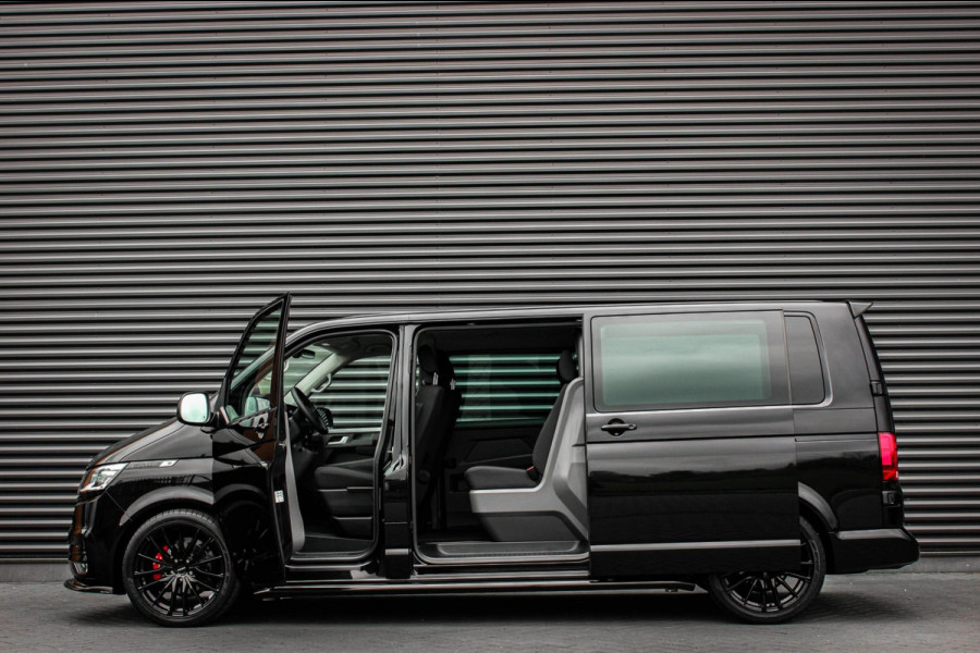 Volkswagen Transporter 2.0 TDI L2H1 150PK BULLI FULL BLACK / JB- EDITION / 2X SCHUIFDEUR / VERLAGINGSVEREN / DUBBEL CABINE / FULL