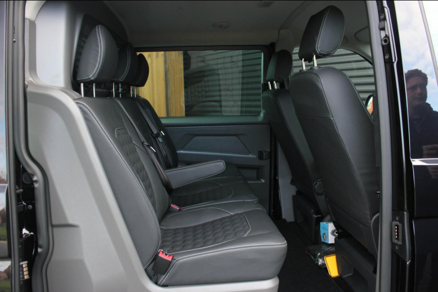 Volkswagen Transporter 2.0 TDI L2H1 150PK BULLI FULL BLACK / JB- EDITION / 2X SCHUIFDEUR / VERLAGINGSVEREN / DUBBEL CABINE / FULL
