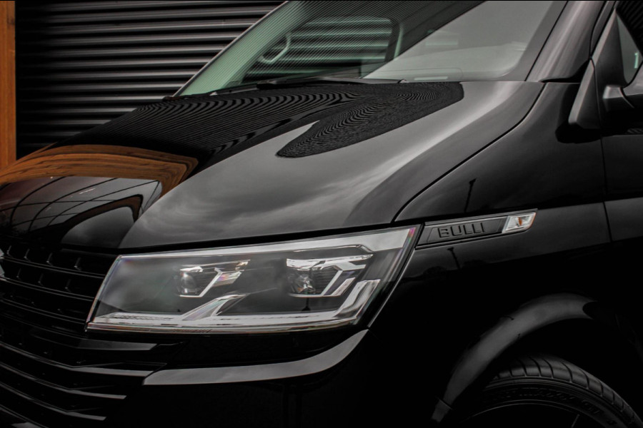 Volkswagen Transporter 2.0 TDI L2H1 150PK BULLI FULL BLACK / JB- EDITION / 2X SCHUIFDEUR / VERLAGINGSVEREN / DUBBEL CABINE / FULL