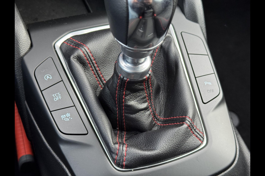 Ford FOCUS Wagon 1.0 EcoBoost ST Line Business 1e Eigenaar,Navi,Clima,Cruise,PDC V+A,125pk,6 Bak,N.A.P,Nieuwe Apk bij Aflevering