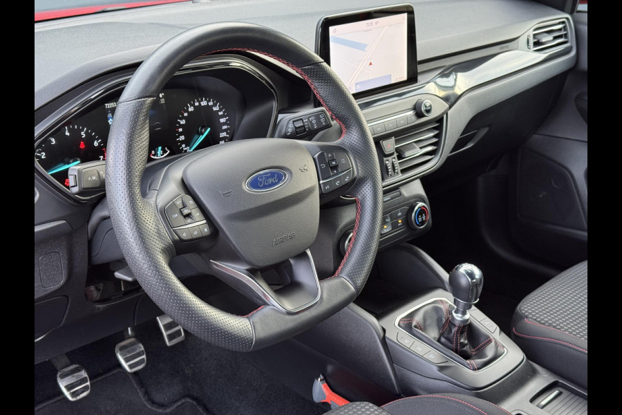 Ford FOCUS Wagon 1.0 EcoBoost ST Line Business 1e Eigenaar,Navi,Clima,Cruise,PDC V+A,125pk,6 Bak,N.A.P,Nieuwe Apk bij Aflevering