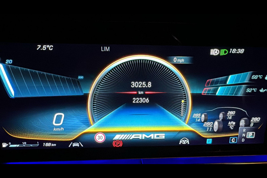 Mercedes-Benz E-Klasse AMG E63S 63 S PANO-MEMO-HUD-360