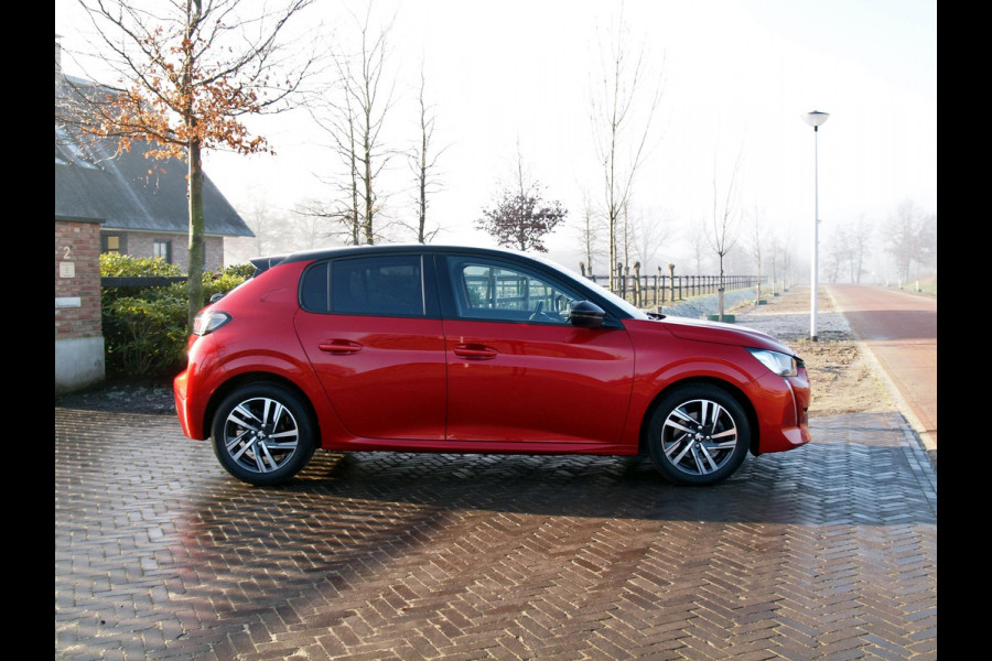 Peugeot 208 1.2 PureTech Blue Lease Allure | 100 PK | Two-Tone | Achteruitrijcamera | Navigatie |