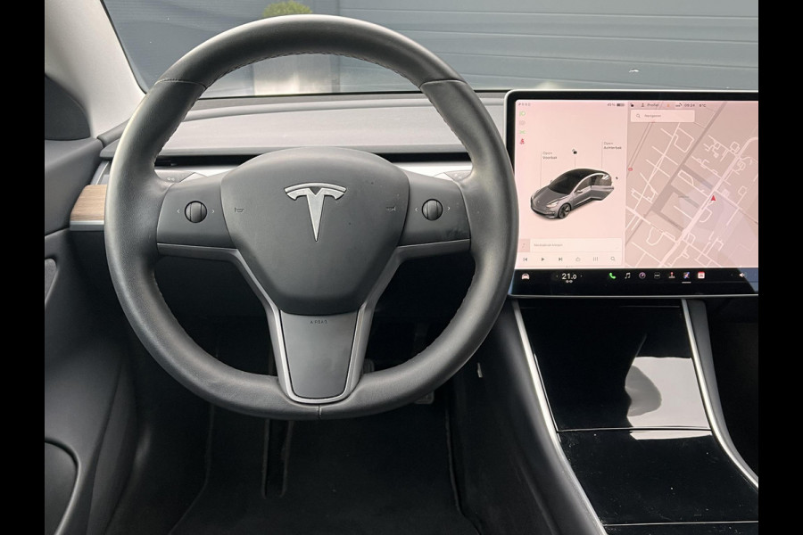 Tesla Model 3 Long Range AWD 75 kWh Trekhaak,1e Eigenaar,Autopilot,Panodak,BTW Auto,Leder,360 Camera,NL Auto,Lmv,N.A.P,APK tot 12-2025