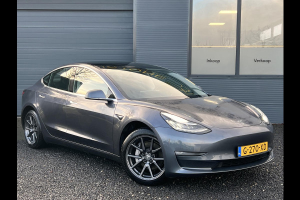 Tesla Model 3 Long Range AWD 75 kWh Trekhaak,1e Eigenaar,Autopilot,Panodak,BTW Auto,Leder,360 Camera,NL Auto,Lmv,N.A.P,APK tot 12-2025