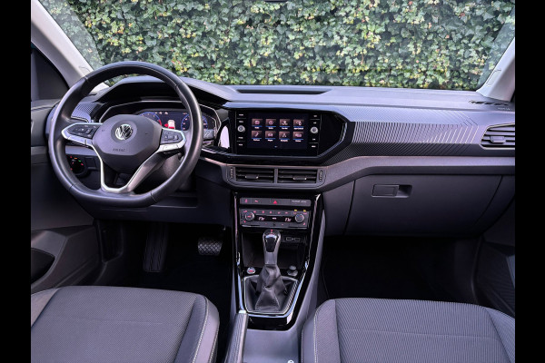 Volkswagen T-Cross 1.0 TSI Style | LED | Apple Carplay | PDC | Climatronic | ACC | 18Inch | 360camera