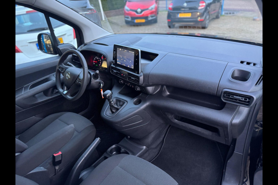 Opel Combo 1.5D L2H1 Standaard 2024 NAVI CARPLAY AIRCO BTW!