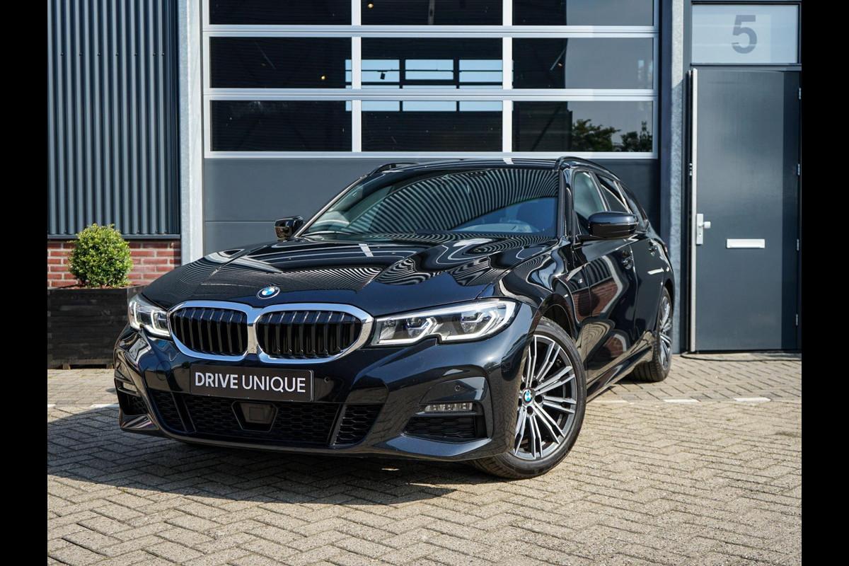 BMW 3 Serie Touring 320d High Executive, M-pakket, Adaptief onderstel, Achteruitrij camera, Adaptieve Cruisecontrol, Apple Carplay