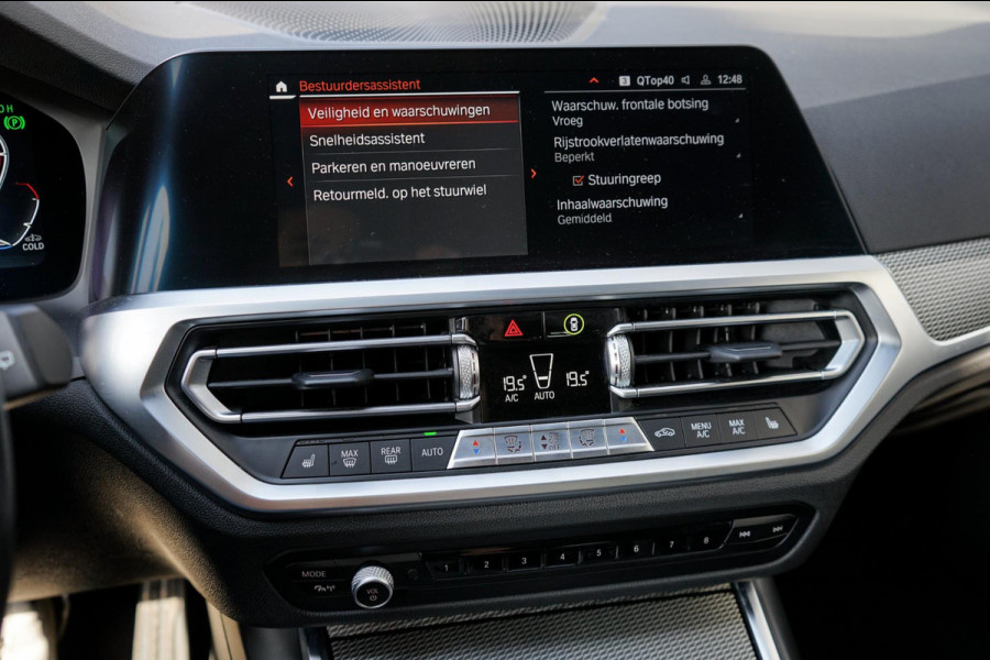 BMW 3 Serie Touring 320d High Executive, M-pakket, Adaptief onderstel, Achteruitrij camera, Adaptieve Cruisecontrol, Apple Carplay