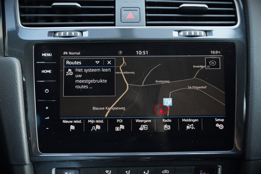 Volkswagen e-Golf E-DITION | Virtual | NAP | Keyless | Apple Carplay | LED | Ambiance Verlichting | BTW | Adaptive Cruise Control | LM. Velgen | Climate Control | Navigatie | PDC |