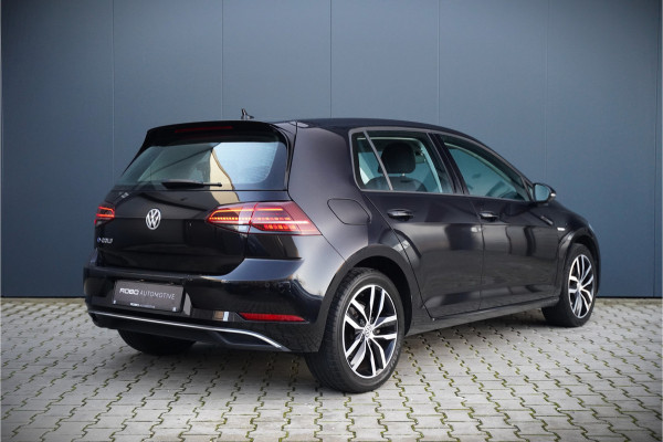 Volkswagen e-Golf E-DITION | Virtual | NAP | Keyless | Apple Carplay | LED | Ambiance Verlichting | BTW | Adaptive Cruise Control | LM. Velgen | Climate Control | Navigatie | PDC |