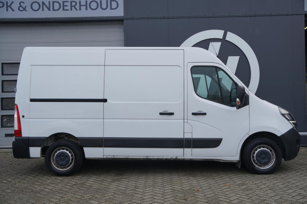 Opel Movano 2.3 TURBO 150 PK L2H2 + 2500 KG TREKHAAK | CAMERA | NAVIGATIE