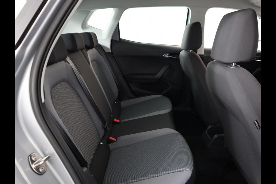 Seat Arona 1.0 TSI Style Business Intense 110pk Automaat | Navigatie| Lichtmetalen velgen