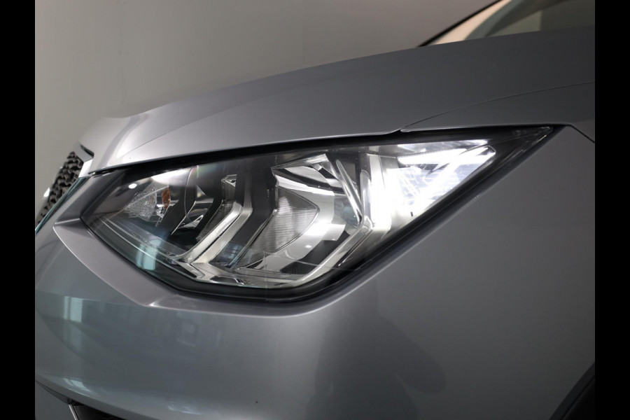Seat Arona 1.0 TSI Style Business Intense 110pk Automaat | Navigatie| Lichtmetalen velgen