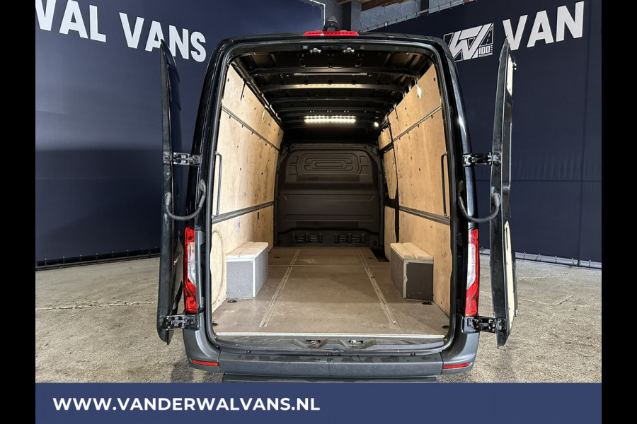 Mercedes-Benz Sprinter 317 CDI 170pk L3H2 Euro6 Airco | Apple Carplay | 360 Graden Camera | Navigatie Android Auto, Cruisecontrol, Chauffeursstoel, Parkeersensoren, Stoelverwarming, Bijrijdersbank