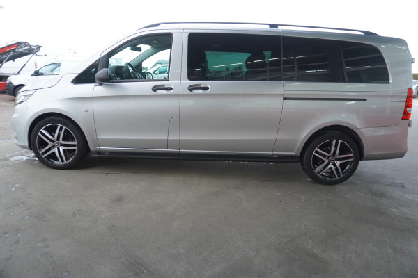 Mercedes-Benz Vito 124 CDI 237PK Extra Lang Tourer Select Dubbelcabine Schuifdeur L + R Automaat Nr. V110 | Climate/ Cruise/ Navi/Camera/Alarm/ Diamond grille