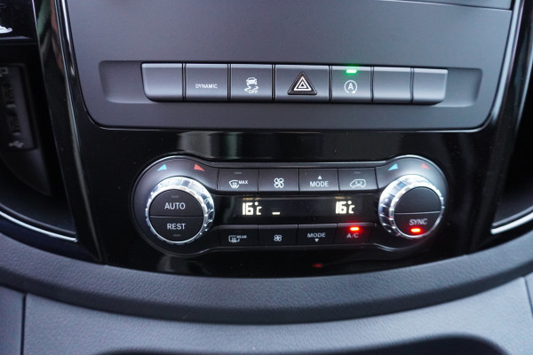 Mercedes-Benz Vito 124 CDI 237PK Extra Lang Tourer Select Dubbelcabine Schuifdeur L + R Automaat Nr. V110 | Climate/ Cruise/ Navi/Camera/Alarm/ Diamond grille