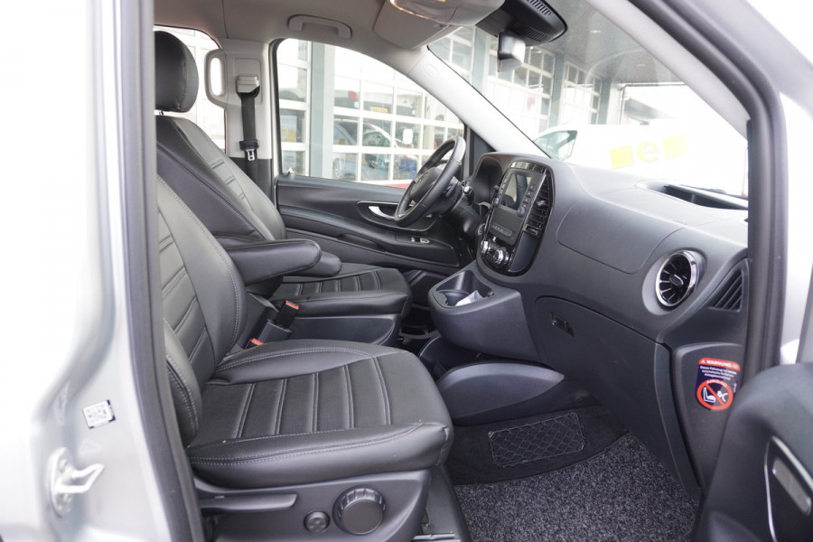 Mercedes-Benz Vito 124 CDI 237PK Extra Lang Tourer Select Dubbelcabine Schuifdeur L + R Automaat Nr. V110 | Climate/ Cruise/ Navi/Camera/Alarm/ Diamond grille