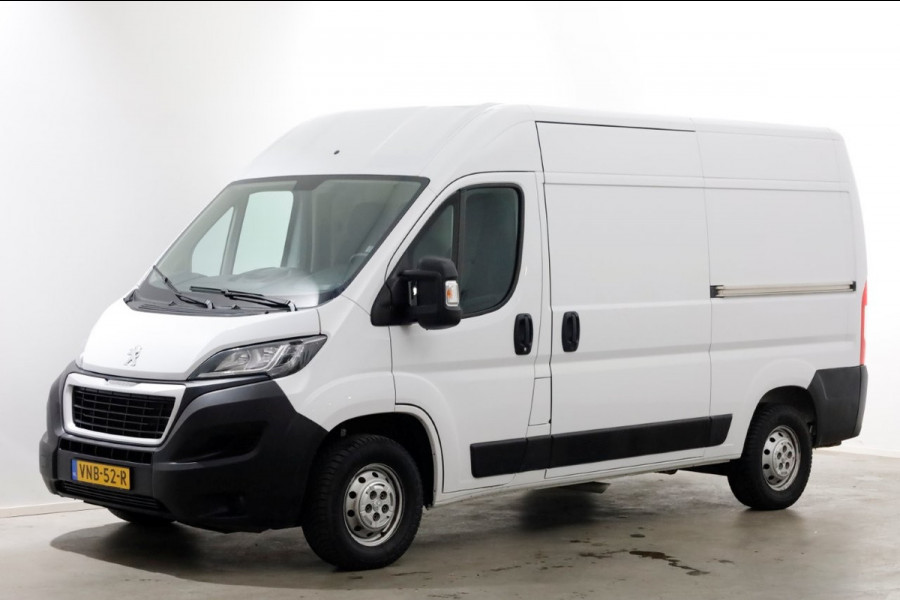 Peugeot Boxer 2.2 BlueHDi 120pk L2H2 Premium 2x Schuifdeur/Navi/Camera 12-2021