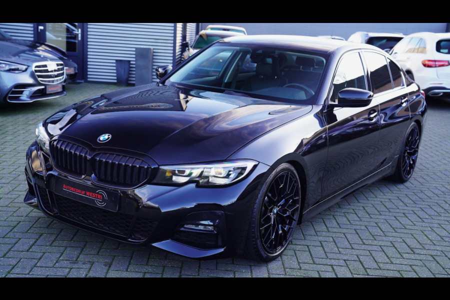 BMW 3-serie 330i High Executive | M-pakket | Stoelverwarming | M-sportvelgen | LED koplampen | Leder/alcantara |