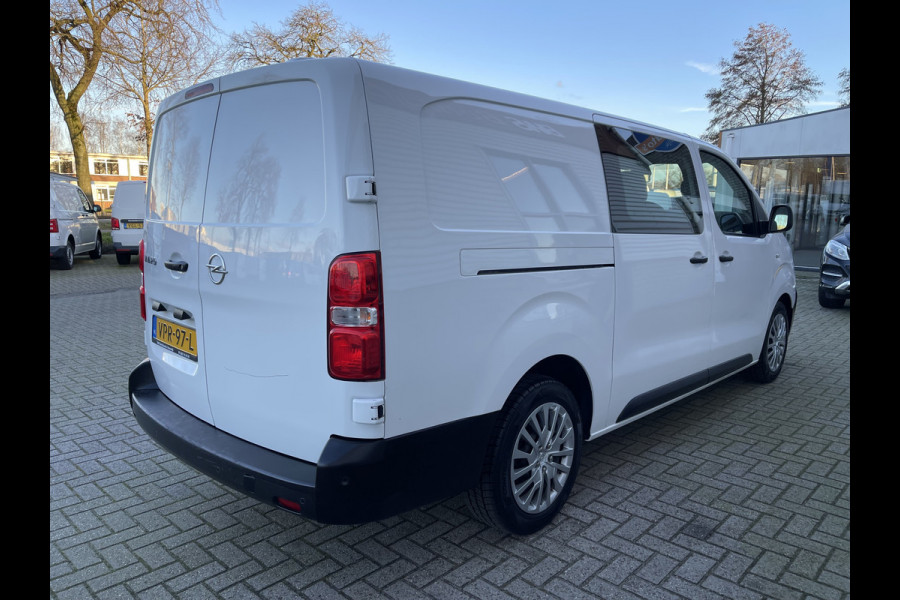 Opel Vivaro 2.0 CDTI 150pk L3H1 / DC 5 persoons / BPM vrij / vaste prijs rijklaar € 19.950 ex btw / lease vanaf € 366 / airco / cruise / stoelverwarming / pdc voor en achter !